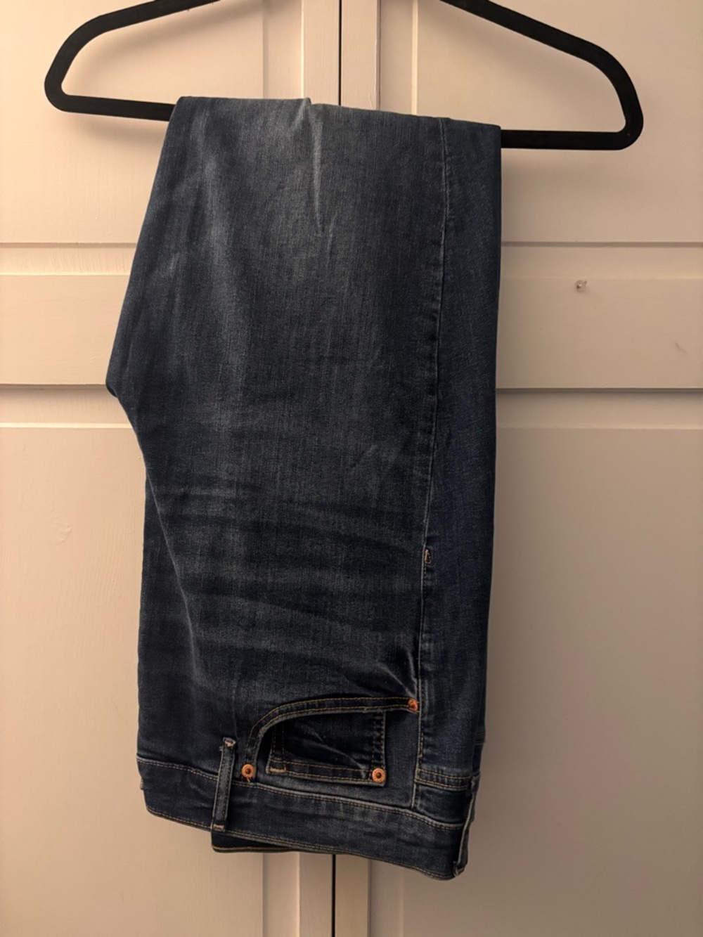 GAP Slim Straight Women’s Jeans in Dark Blue Denim
